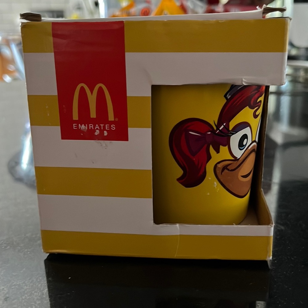 Unique Excellent condition McDonald’s Birdie mug from the Emirates.